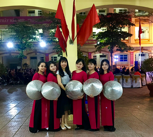 Trường Mẫu giáo Số 3 tham dự Ngày hội " Đại Đoàn kết toàn dân tộc" - Phường Nguyễn Trung Trực